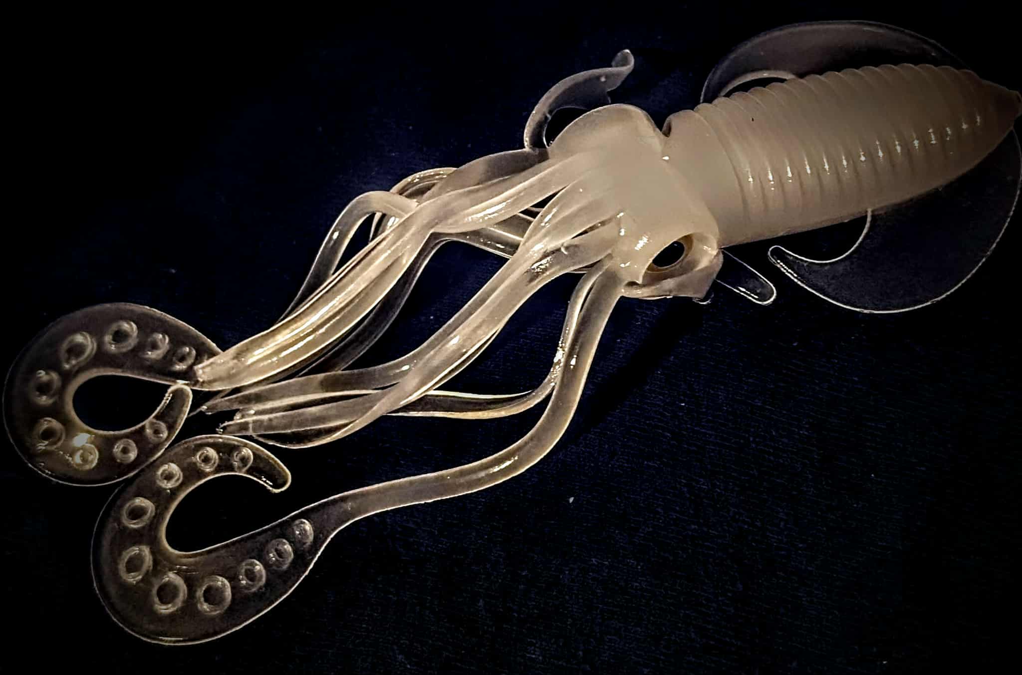 calamari fishing lure Delta Jumbo Squid Glow Peanut Butter make it a go to lure when fishing deep sea and fight for monster species Nomad Design Squidtrex Vibe 110
